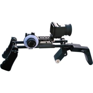 Rig cámara Cavision incluye: * Sistema de riel Cavision * Follow focus Cavision * Viewfinder Cavision * Soporte estabilizador de hombro y mano Cavision $1000 pesos renta por día